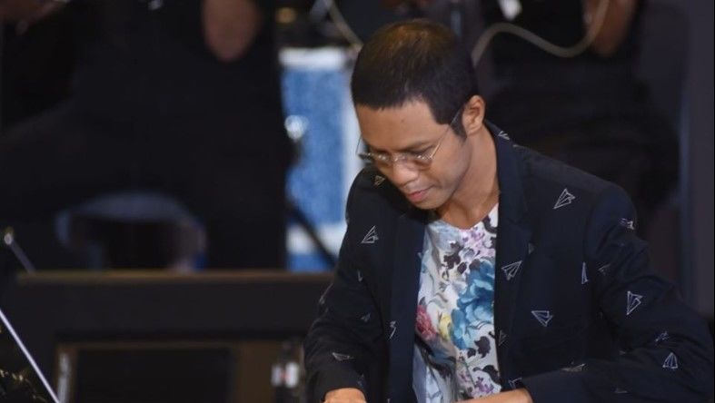 หนึ่ง จักรวาล ขอโทษ ปุ้ม ไกรสร กรณีลิขสิทธิ์เพลงพุ่มพวง | The Thaiger