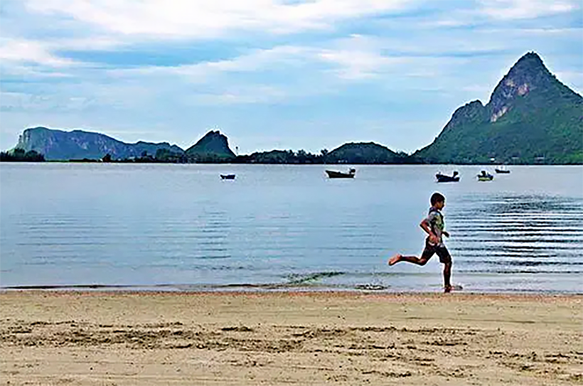 Prachuap Khiri Khan’s scenic Ao Manao beach reopens today