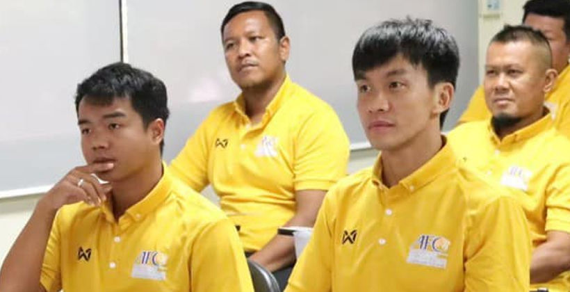 ‘สินทวีชัย’ ก็มา! ส.บอล ประกาศรายชื่อผู้ผ่านอบรมโค้ชผู้รักษาประตู ปี 2562 | The Thaiger