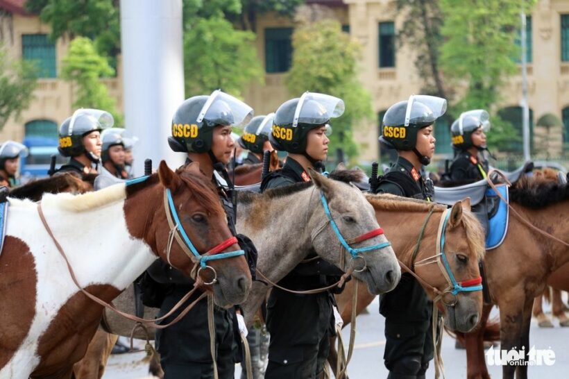 Đoàn cảnh sát cơ động kỵ binh lần đầu tiên ra mắt tại Việt Nam | News by Thaiger