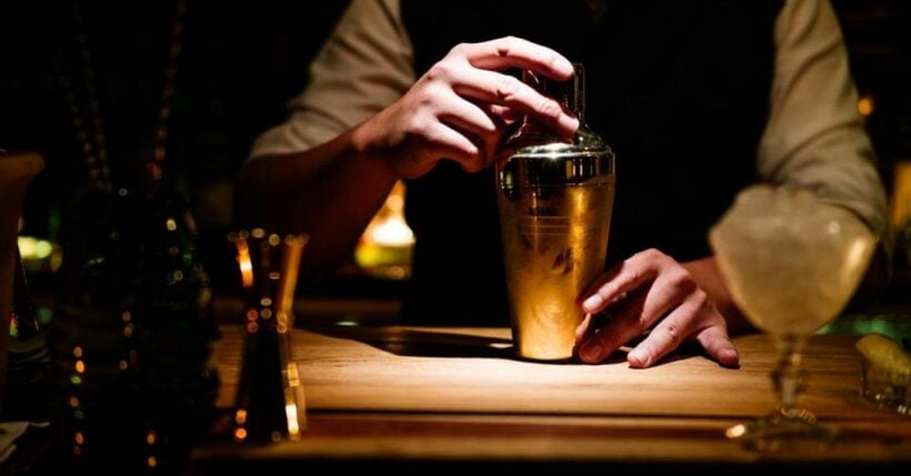 Phase 4 easing may allow restaurants to sell alcohol. But when?