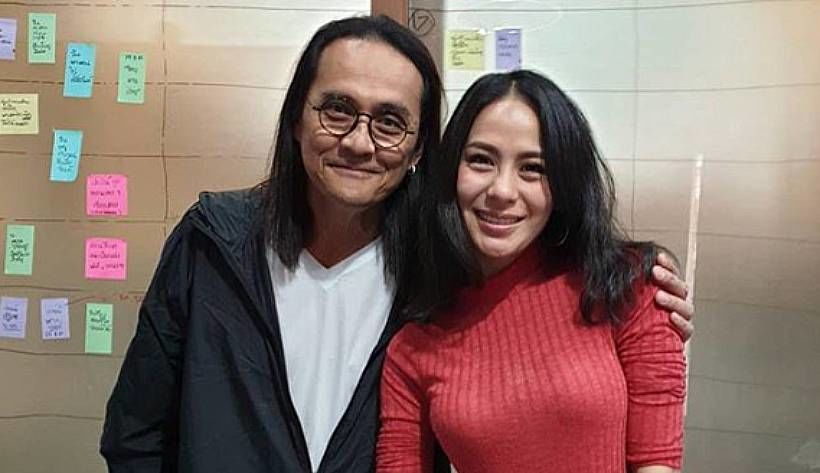 รถเมล์ คะนึงนิจ ช็อกไปเลยหลังรู้ข่าว ตั้ว ศรัณยูเสียชีวิต | The Thaiger