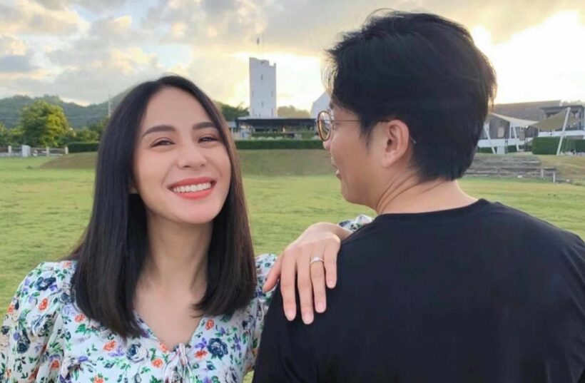 รถเมล์ คะนึงนิจ ตอบตกลงแต่งงานแฟนหนุ่มแล้ว | The Thaiger