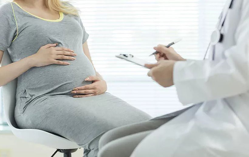 Department warns women over surrogate motherhood dangers abroad