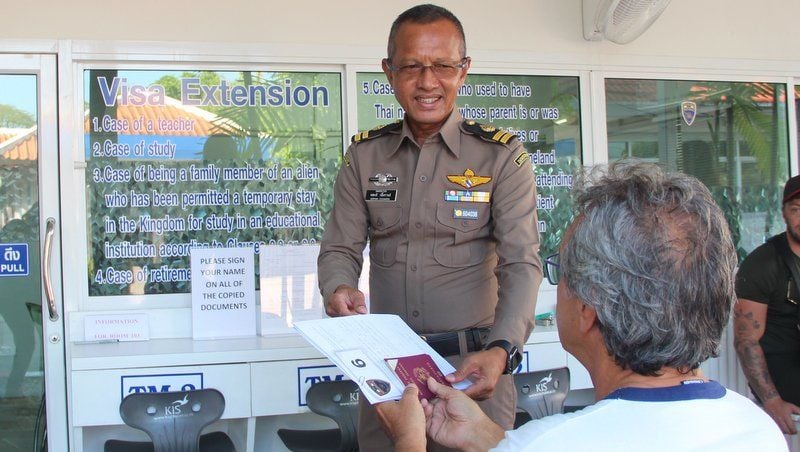 “Let us stay – Why can’t Thai Immigration extend our visas?”