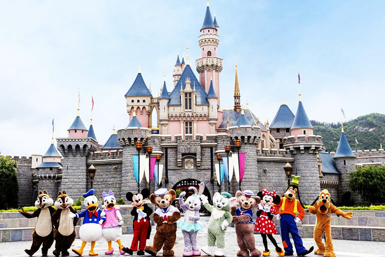 Hong Kong Disneyland closes the gates, again