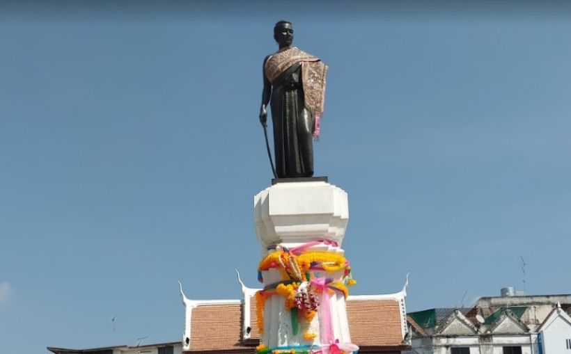 ชาวโคราช ให้เวลา! ช่องส่องผี ขอขมา ย่าโม-ย่าบุญเหลือ ภายใน 15 วัน | The Thaiger