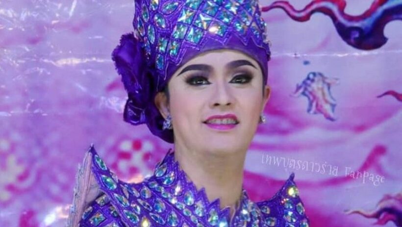 สุดเศร้า ลิเกดาวร้ายชื่อดัง ถูกรถชนตกทางคู่ขนาน เสียชีวิต | The Thaiger