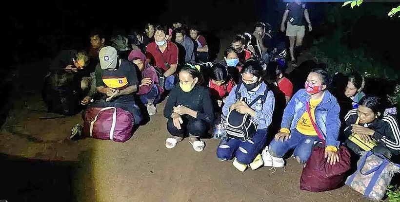 Joint operation nabs 29 illegal Cambodian migrants in a Kaeo