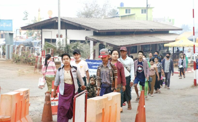 Thai PM orders the suspension of trade across the Burmese border in Kanchanaburi