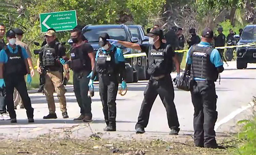 2 bombing suspects dead, 3 soldiers wounded in Pattani shootout