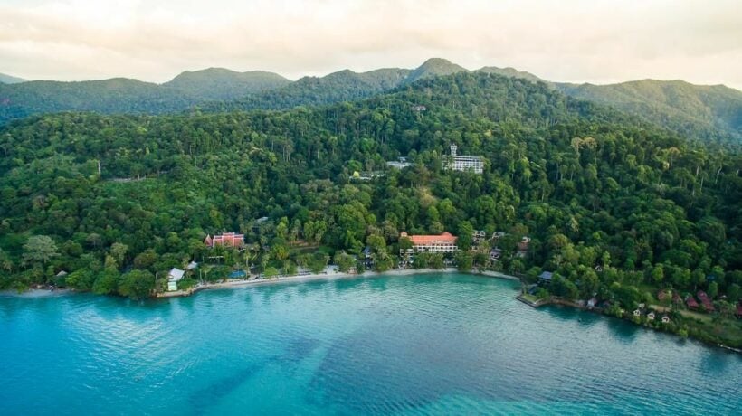 The man who wrote the bad reviews for Koh Chang’s Sea View Resort has a criminal record