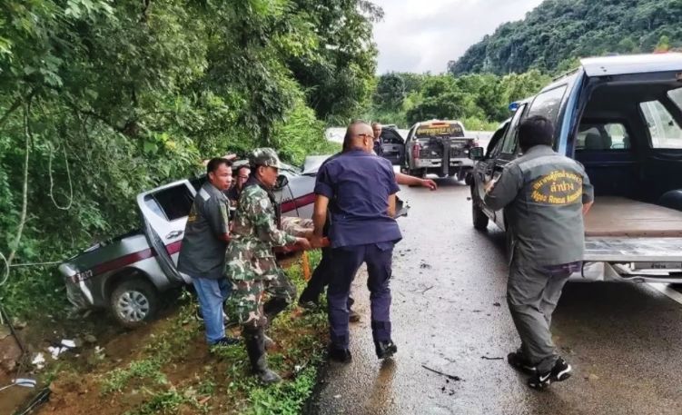 Thailand seals its 2,000 kilometre border with Myanmar