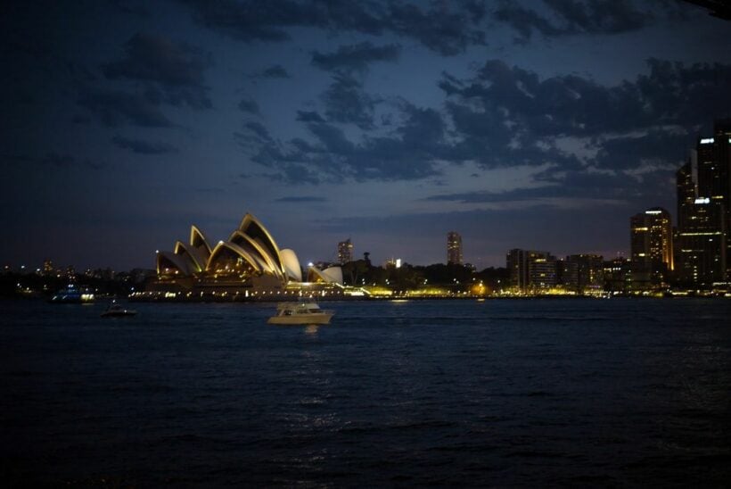 Australia falls into a recession, global economies at a loss