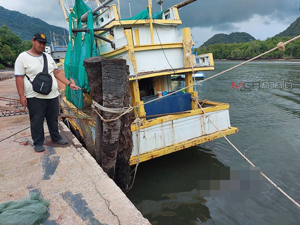 Body found floating by Khanom fishing pier