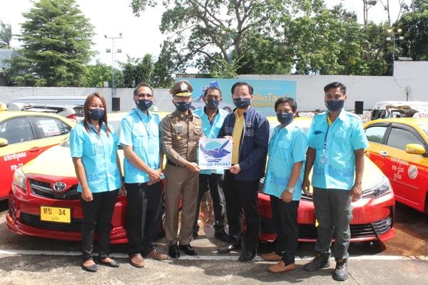 Phuket launches app, passengers rate taxi drivers