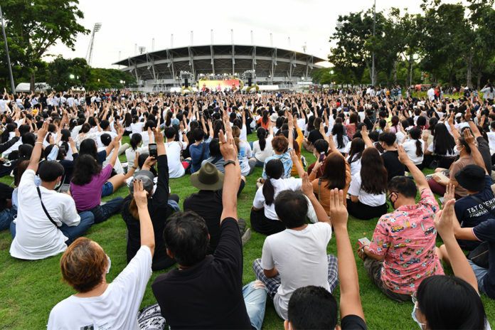 Students choose Thammasat University for September 19 protests without permission