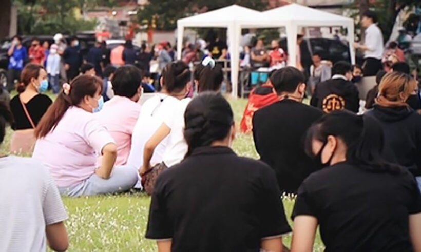 Students at Naresuan University mark 1973 uprising with candlelit vigil