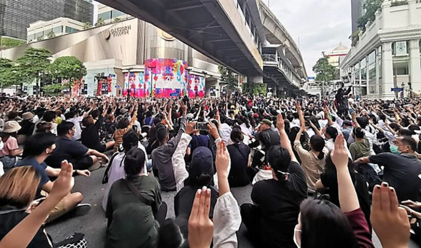 Jailed Thai activists, protest leaders, pro-democracy doctor, released on bail