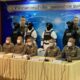 6 face extortion charges after allegedly posing Thai immigration police officers | The Thaiger