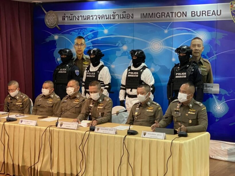 6 face extortion charges after allegedly posing Thai immigration police officers