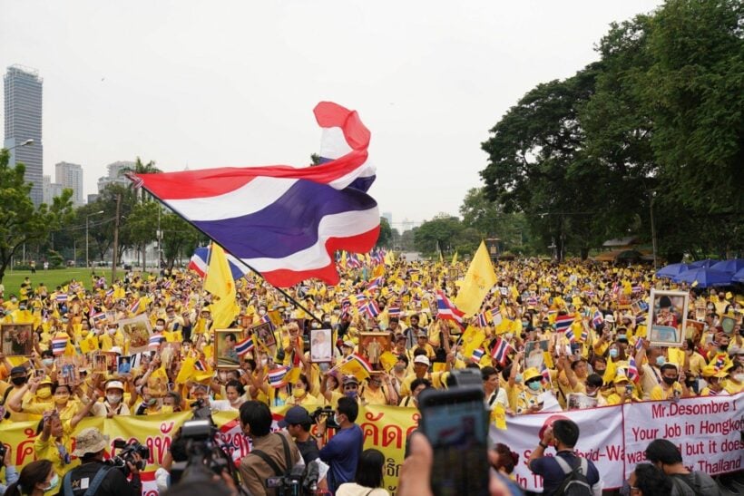 Royalists crowd Bangkok’s Lumpini Park to support Thai Monarchy