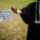 Some Thai students decide to boycott their graduation | The Thaiger