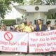 Royalists rally at US Embassy, call on Americans to stop “interfering” with Thai politics | The Thaiger