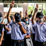 Changes proposed to dress codes, haircuts and gender identity for Thai students | Thaiger