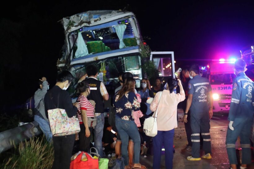 10 passengers injured after Bangkok-Chiang Khong bus crashes into tree