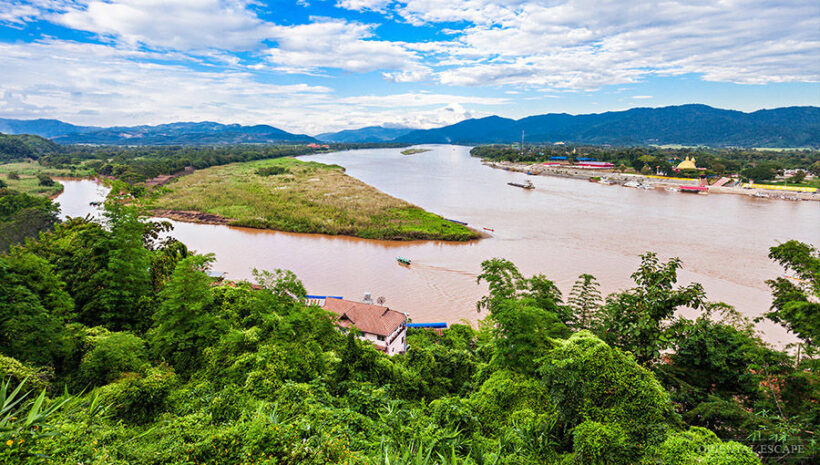 2 infected Thai women took domestic flights after illegal crossing from Myanmar