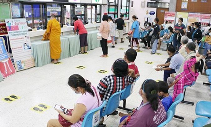 Health officials urge locals in Phichit to avoid eating raw pork after 4 deaths