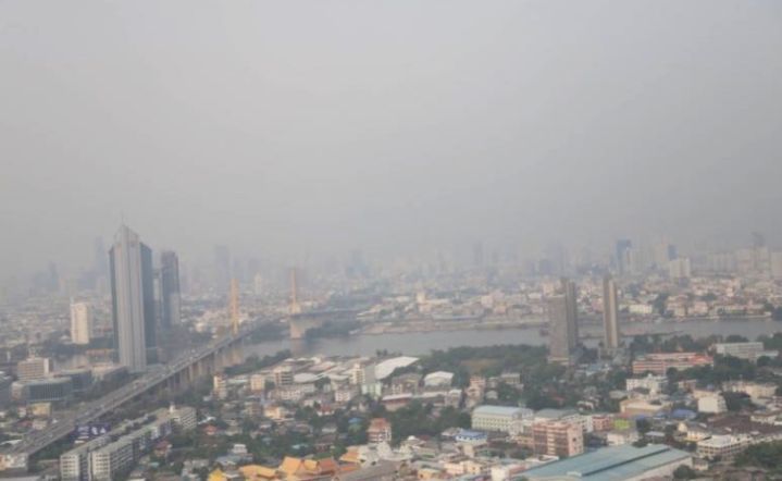 Police commander suggests people in Bangkok work at home once a week to reduce vehicle emissions