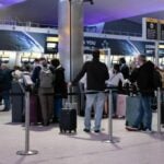 Covid-19 death toll exceeds 100,000 in the UK, government mulls quarantine for travellers | Thaiger