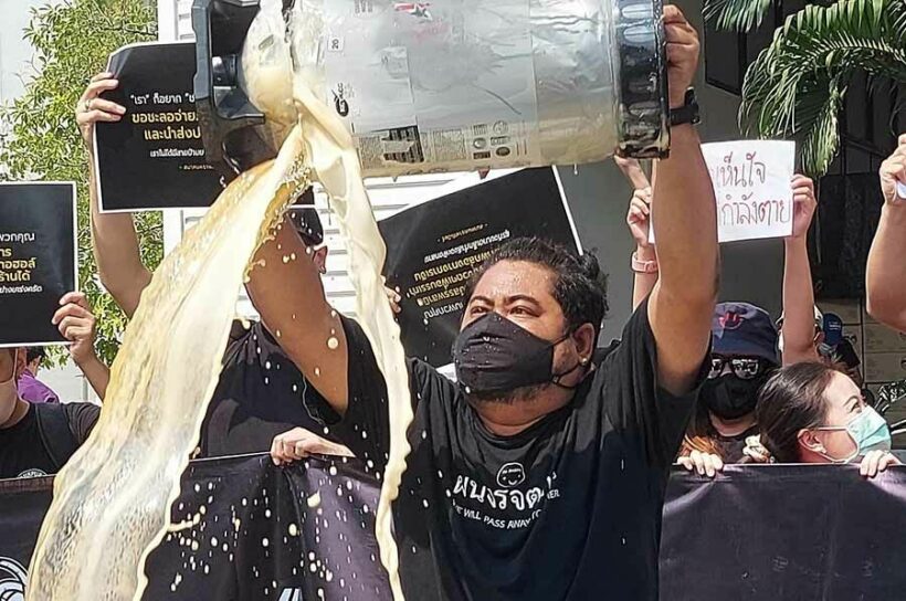 Alcohol sellers empty kegs of beer outside Health Ministry to protest Covid rules