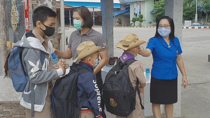 Mae Sot schools close after just 1 hour reopening when 5 students were found infected