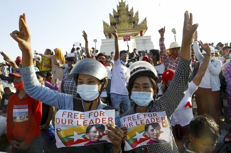 First death from Myanmar coup protests reported