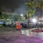 33 people injured and 5 arrested in last night&#8217;s protests near the Grand Palace in Bangkok | Thaiger