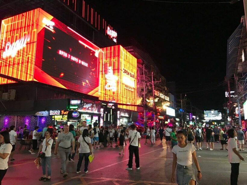 Pattaya bar owners waiting for CCSA to allow later closing hours