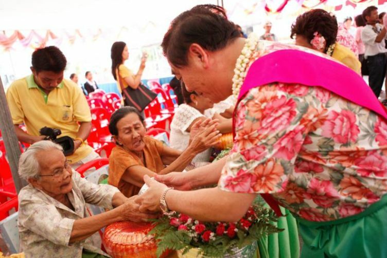 Bangkok sets rules for a dry Songkran, large events must submit a plan