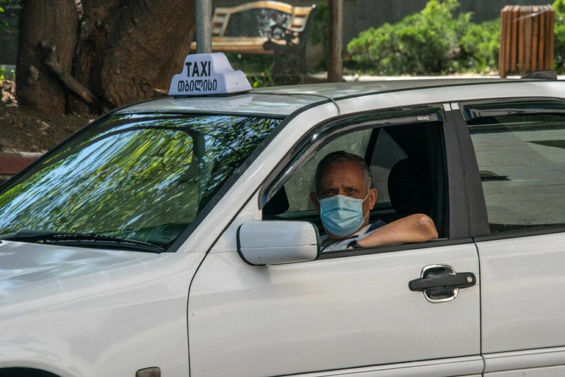 Bangkok car riders must wear face masks if 2 or more people in car