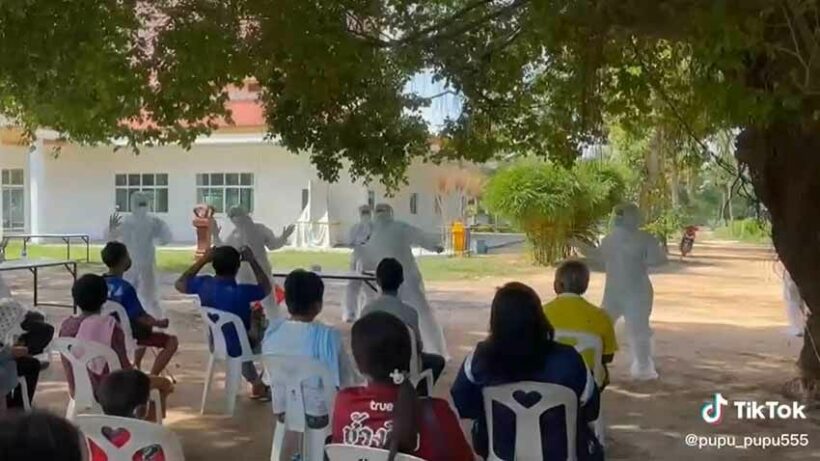 Thai healthcare workers use dance routine to cheer up quarantined village | VIDEO