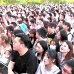 Weekend music festival in Wuhan attracts thousands of fans | Thaiger