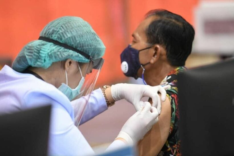 Leading Thai doctor calls on government to accelerate vaccine rollout