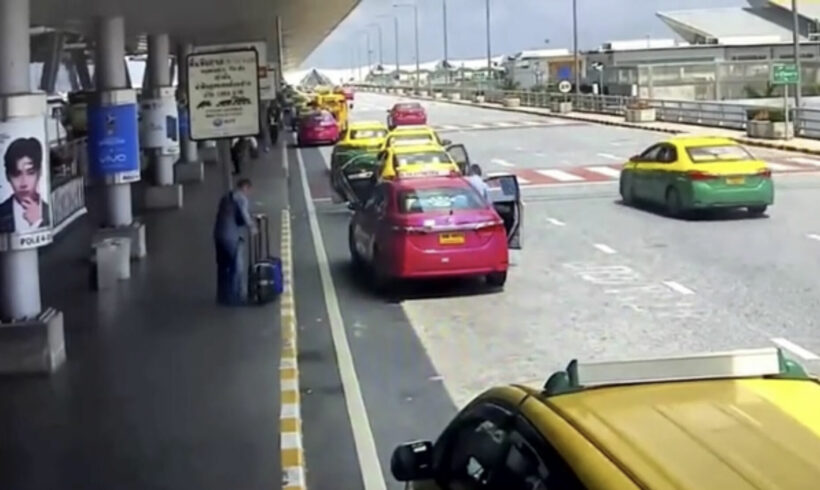 Taxi driver arrested for allegedly stealing from Australian man in Bangkok