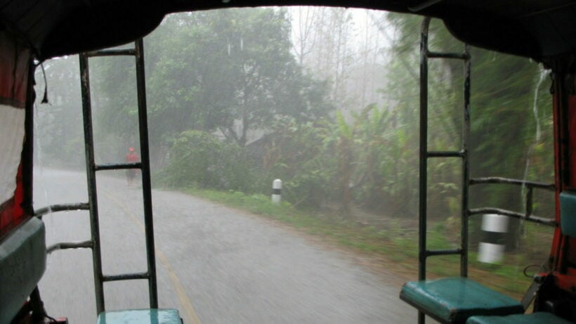 Tak landslides blocks highway 105, army helps clear