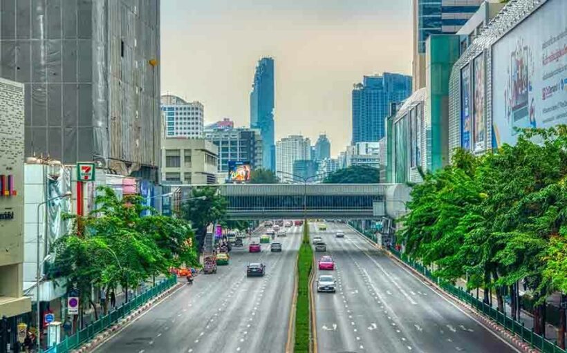 At least 2,700 Covid-19 patients in Bangkok waiting to be admitted