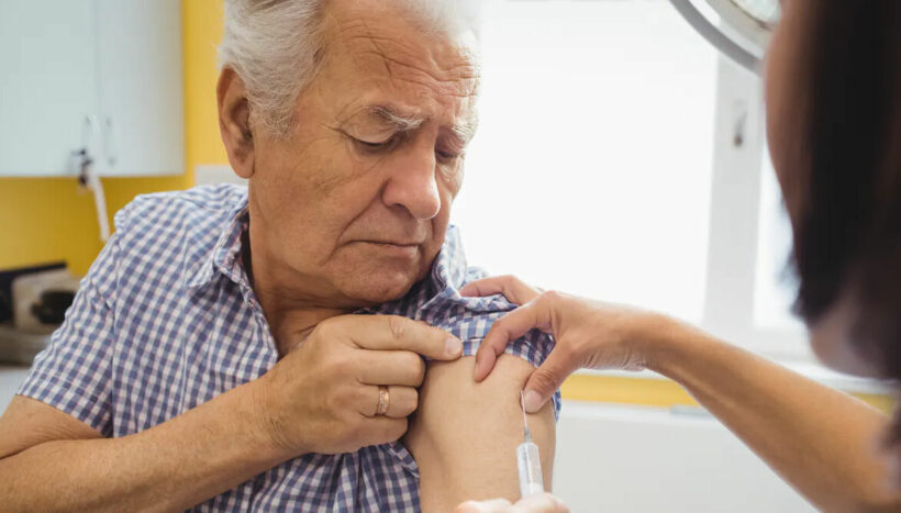 Foreigners over 75 can get a vaccine at Bang Sue Bangkok