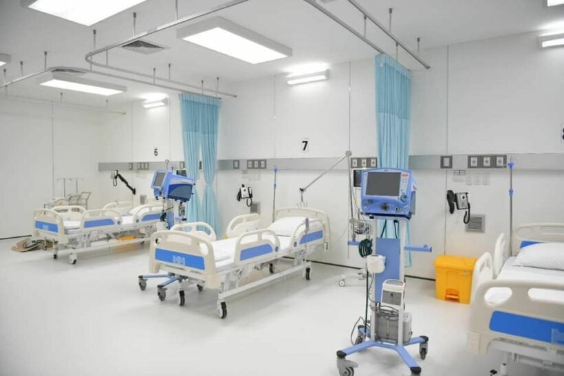 Available Covid patient beds at Bangkok hospitals hit “critical level”