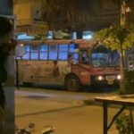 Man holds 2 people hostage on Bangkok Bus, driver allegedly dips out early to do paperwork | Thaiger